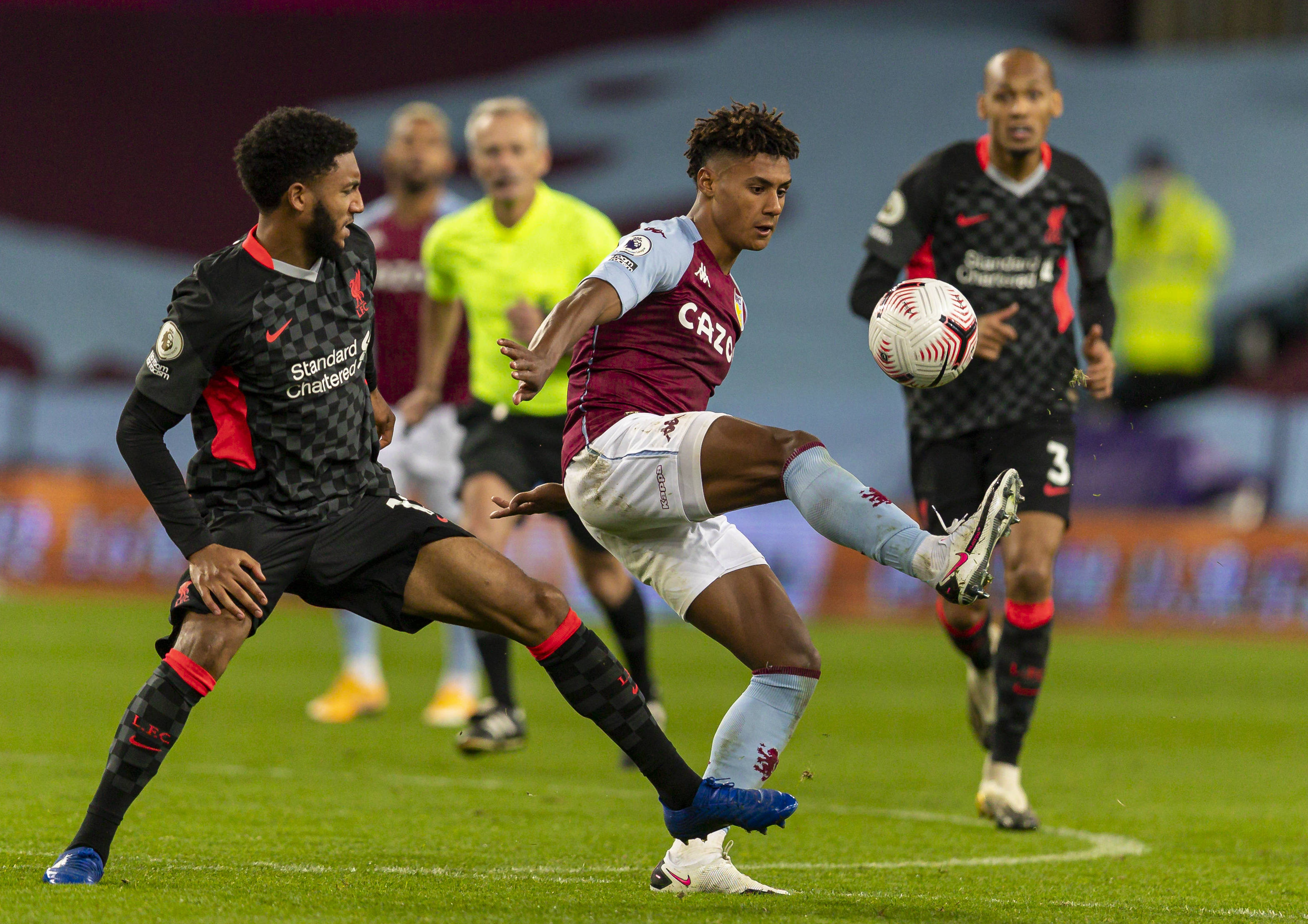 球迷们的热 球迷们的热